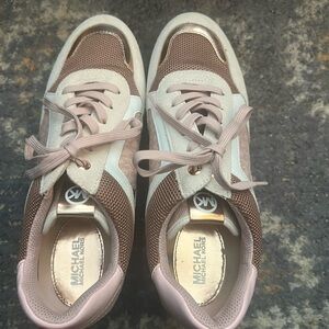 Michael Kors Sneakers pink/ rose gold size 10M